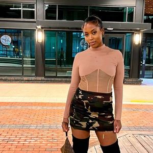 Meet your Posher, Jade